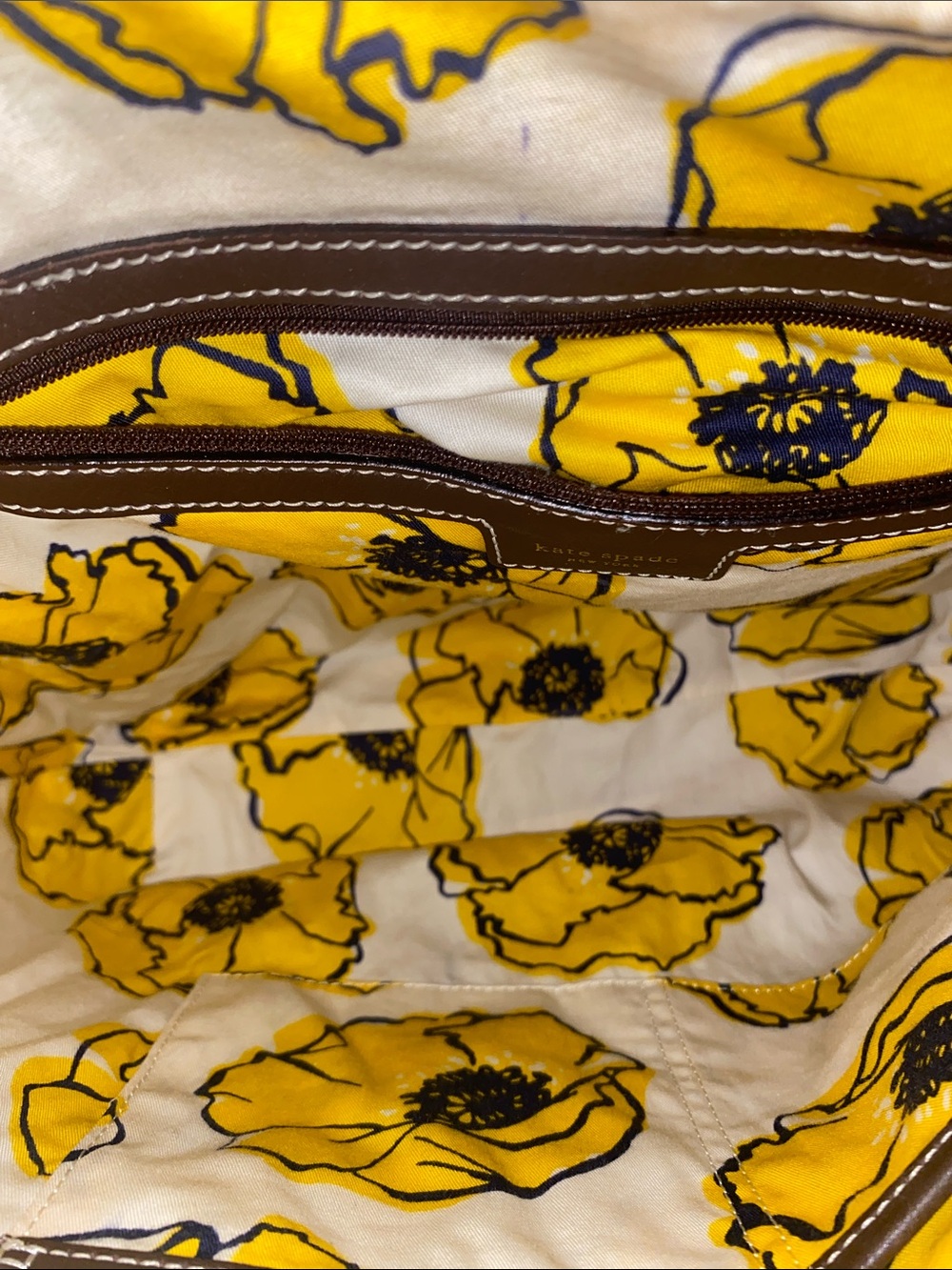 Kate Spade New York Vintage, Collectors, Y2K , Leather Tote Bag – Rare Find - Picture 12 of 16